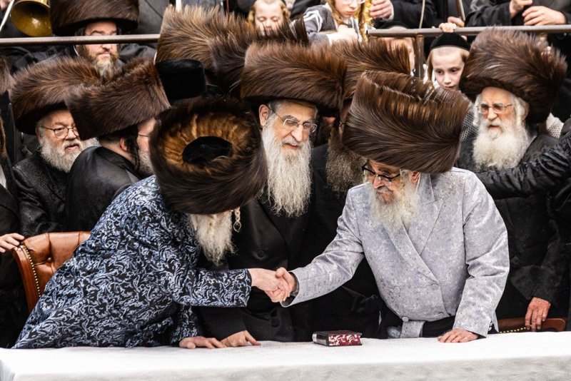 אייזיק י.