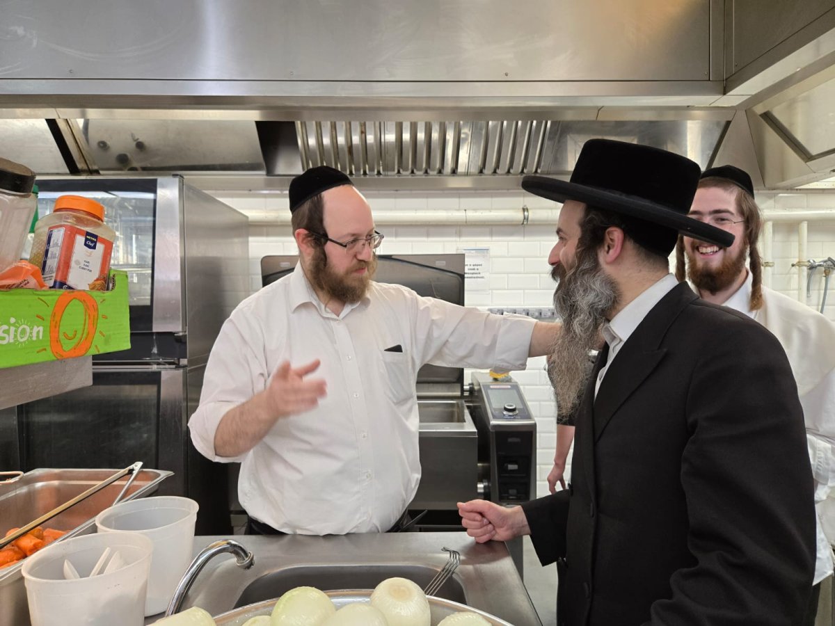 באדיבות המצלם