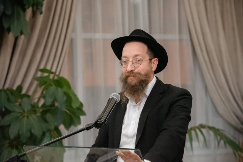  לוי נאזרוב