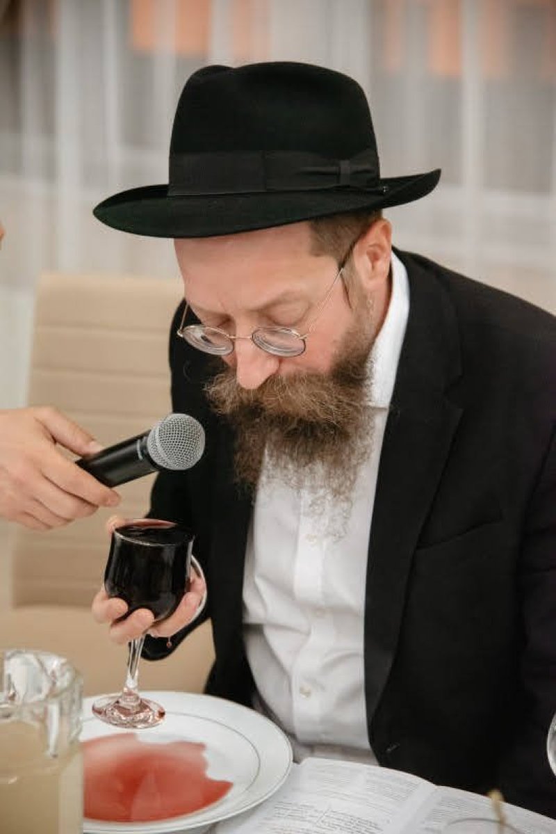  לוי נאזרוב