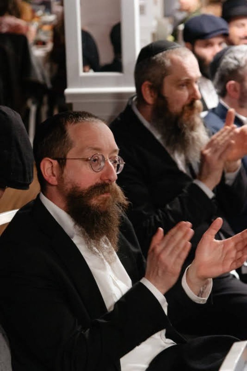  לוי נאזרוב