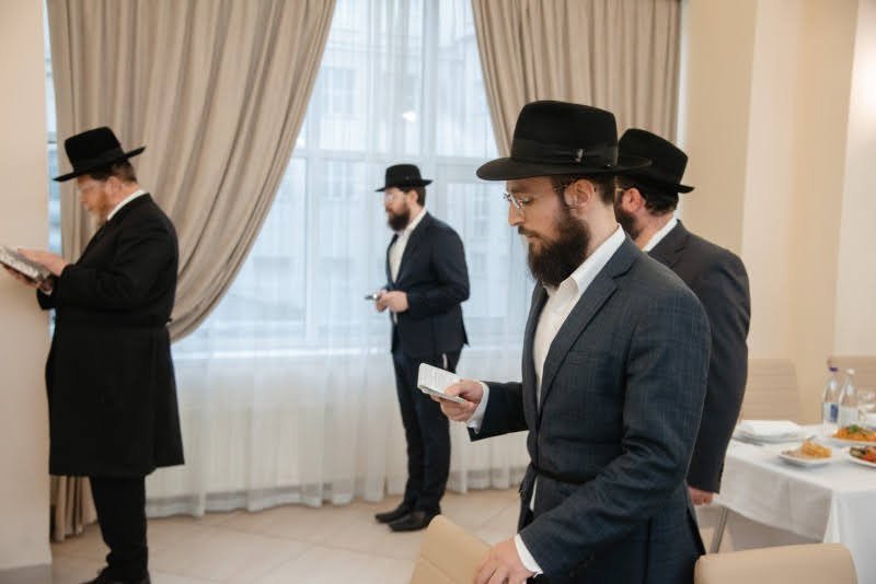 לוי נאזרוב