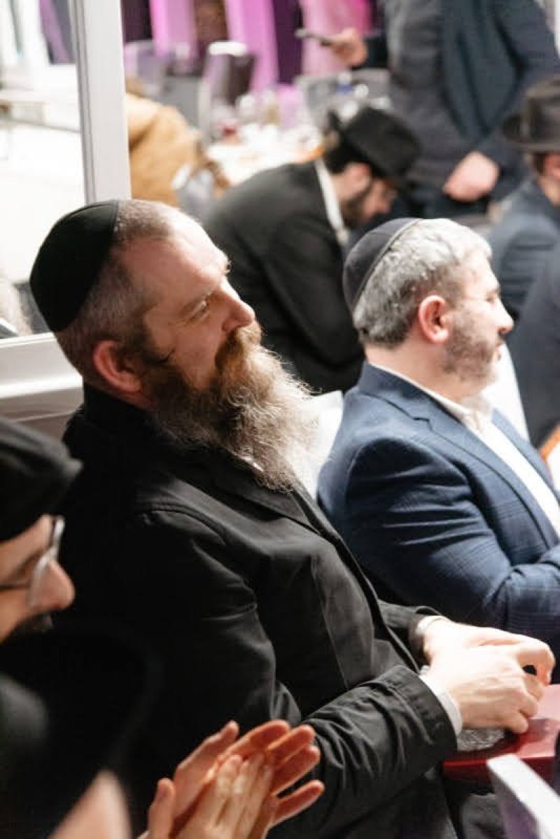  לוי נאזרוב