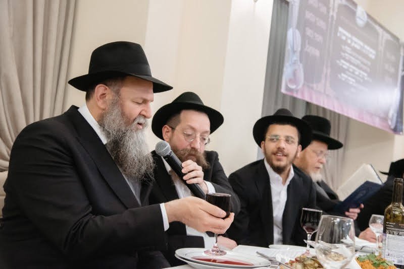  לוי נאזרוב