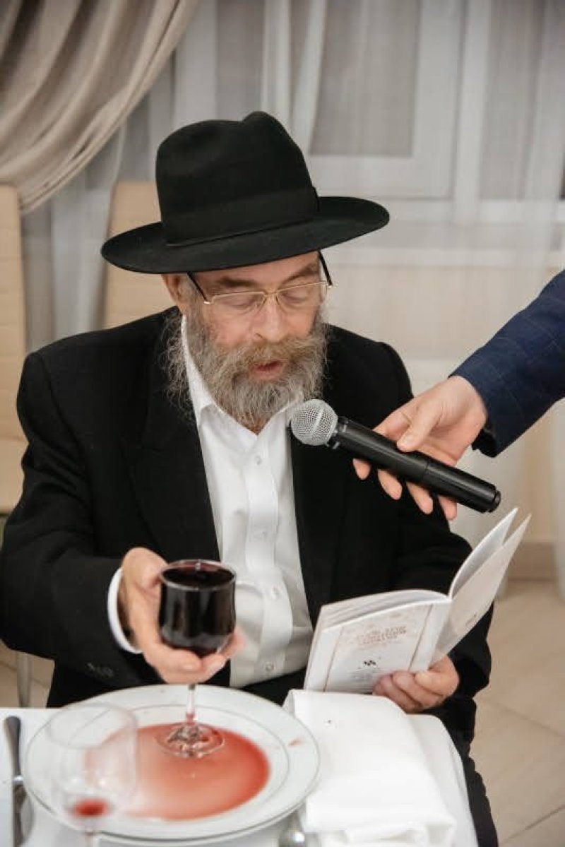 לוי נאזרוב