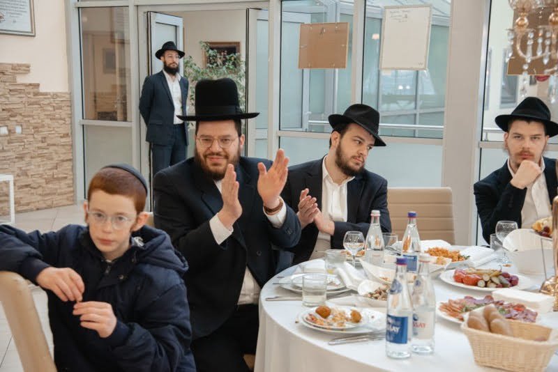  לוי נאזרוב