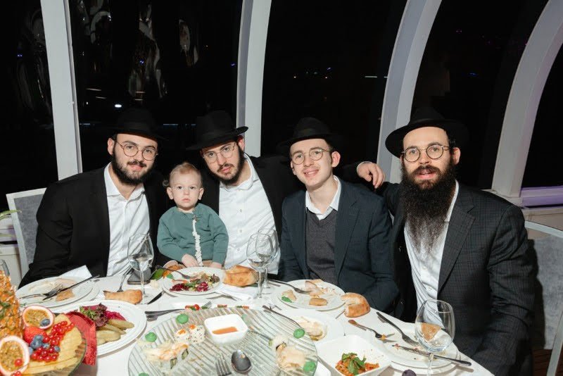  לוי נאזרוב