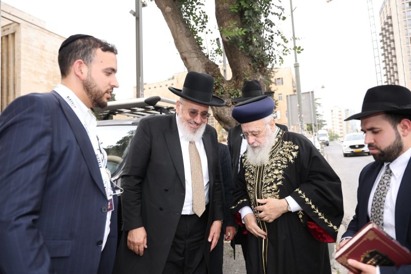 נועם אליהו