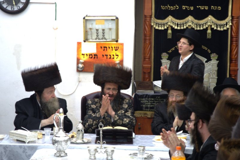 מ. אדלר