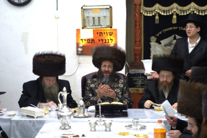 מ. אדלר