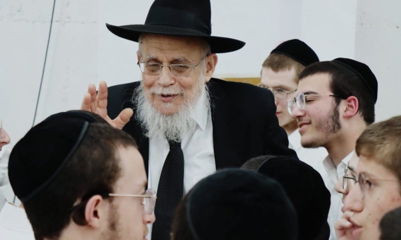 תיעוד מפוניבז': שיעור כללי ראשון של הגר"ד לוי לזמן קיץ