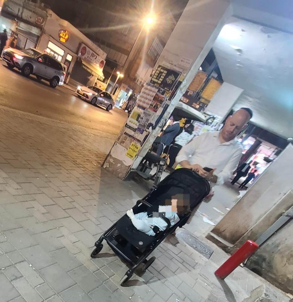 באדיבות המצלם
