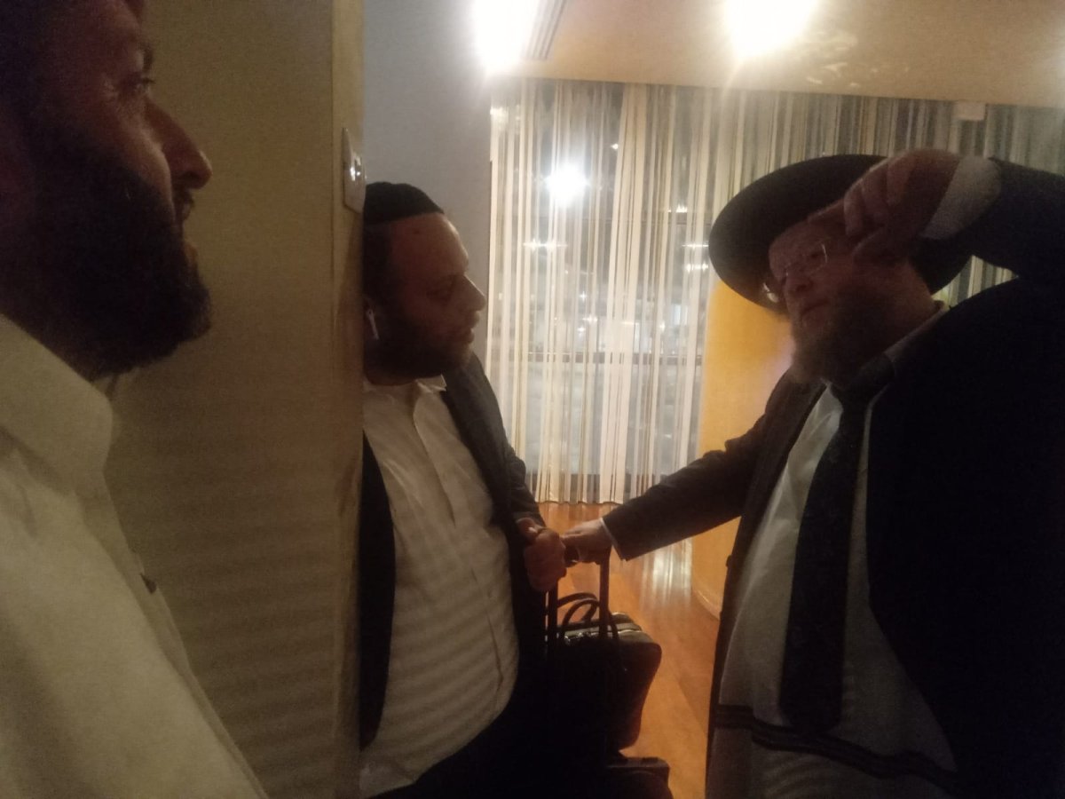 באדיבות המצלם