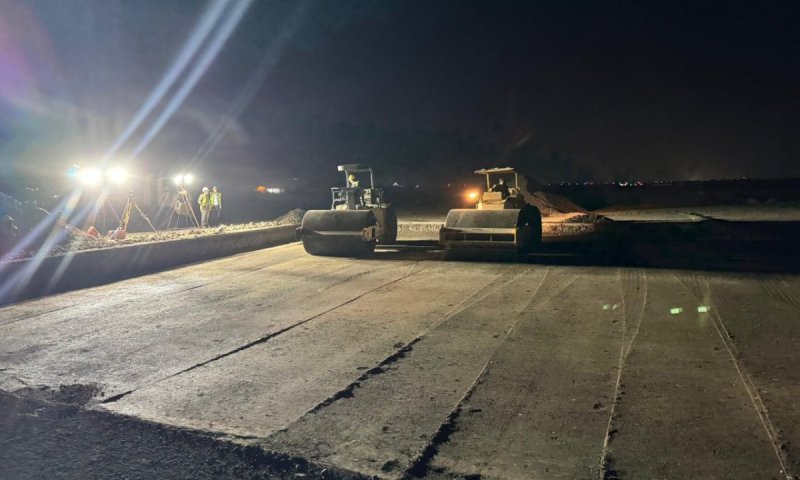 החות'ים לא נכנעים ולא מתרגשים: שיפוצים החלו בנמל התעופה בצנעא