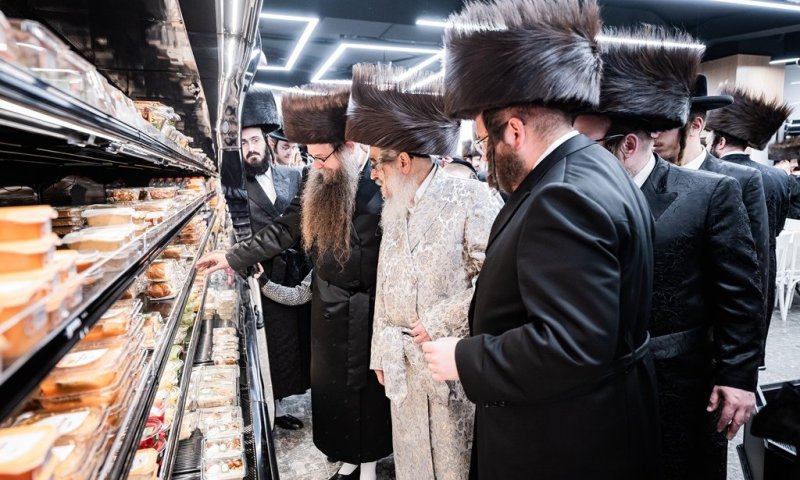 במרכז המסחרי החדש: הרבי מסאטמר חנך את ה'פלייש געשעפט'