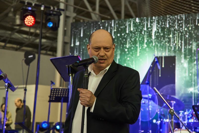 לוי נזארוב