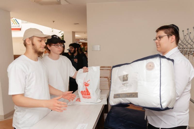 לוי נזארוב