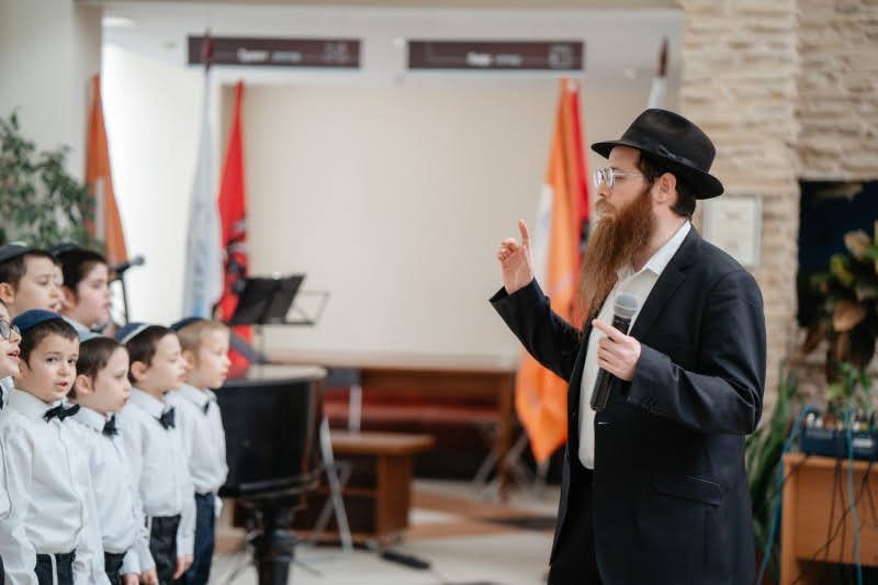 לוי נזארוב