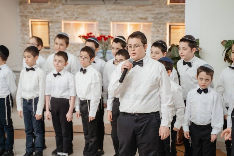 לוי נזארוב
