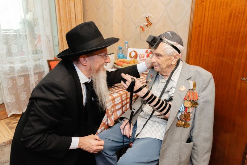 לוי נזארוב