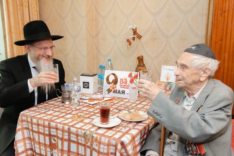 לוי נזארוב