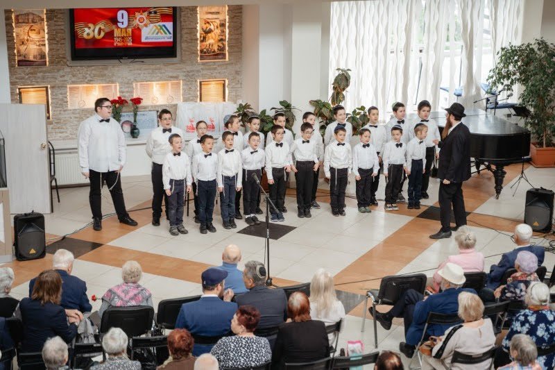 לוי נזארוב