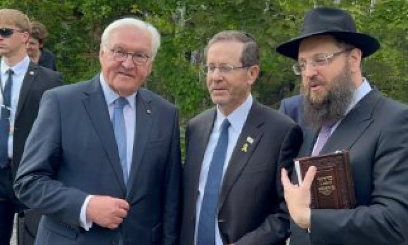 נשיא המדינה ביקר באתר ההנצחה רציף 17 בברלין