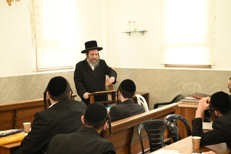 מ. שינקר