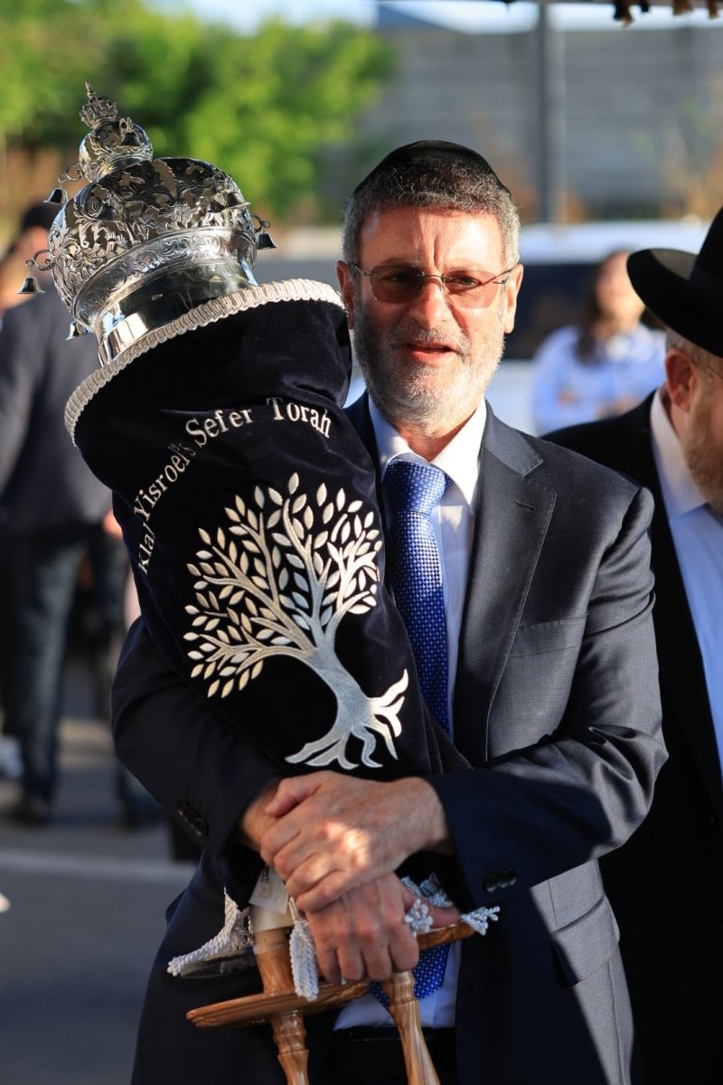 אלי קובין