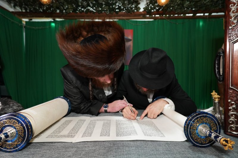  נחמן גולדשטיין