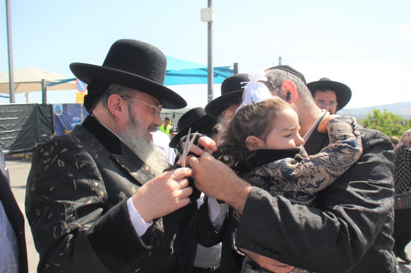 מ. אדלר