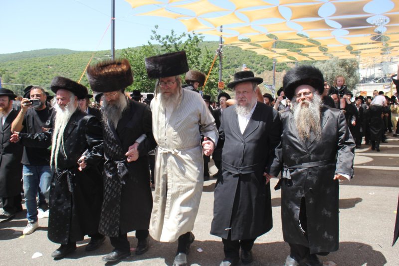 מ. אדלר