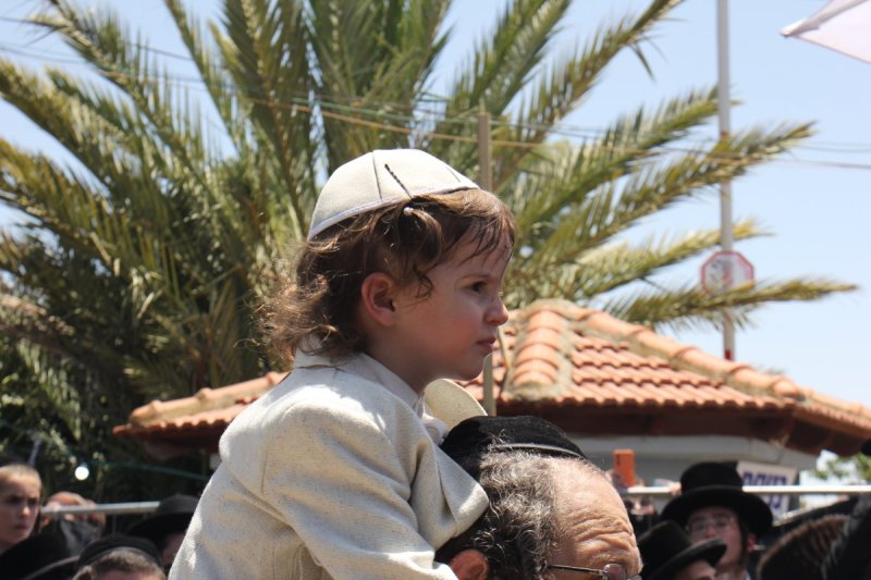מ. אדלר