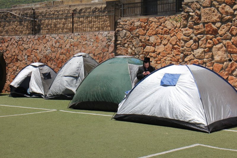 מ. אדלר