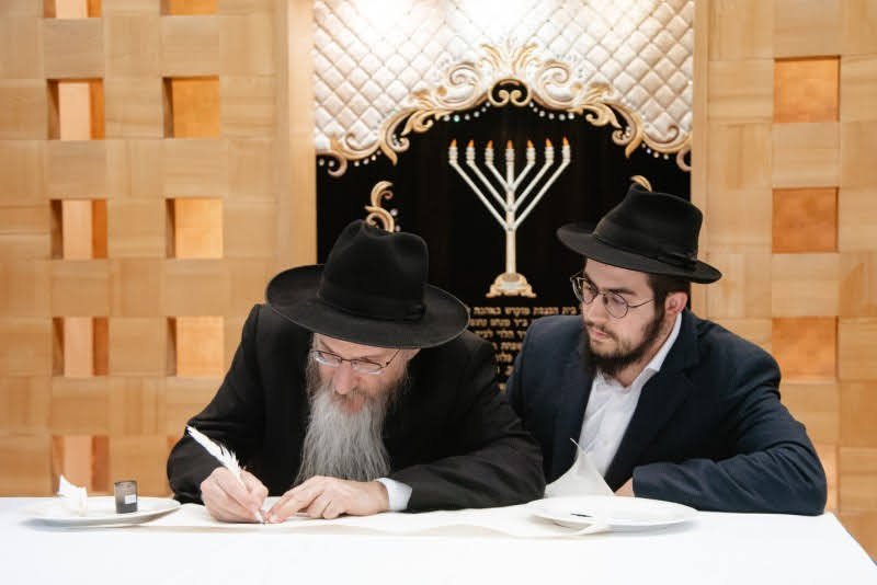 לוי נאזרוב