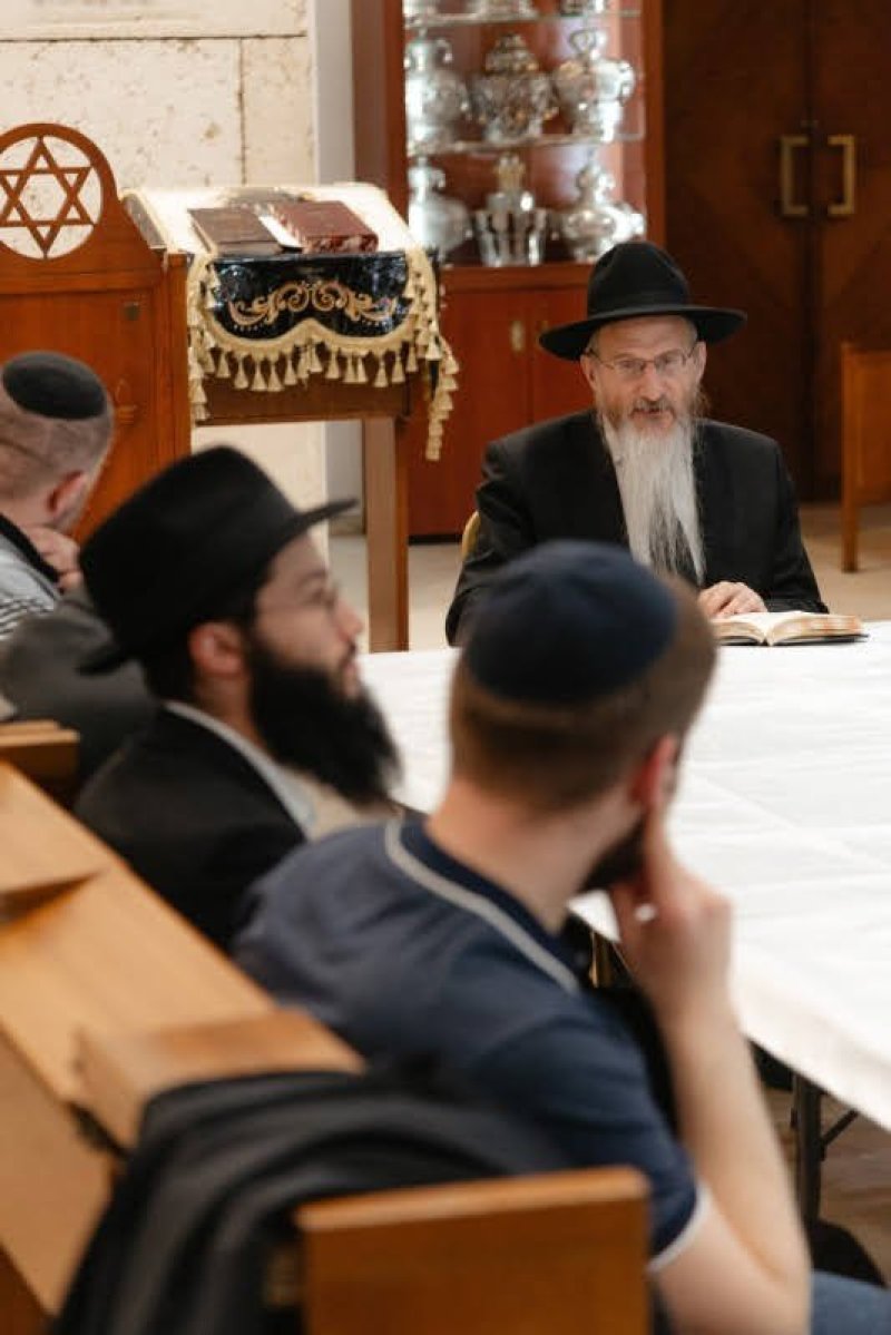 לוי נאזרוב