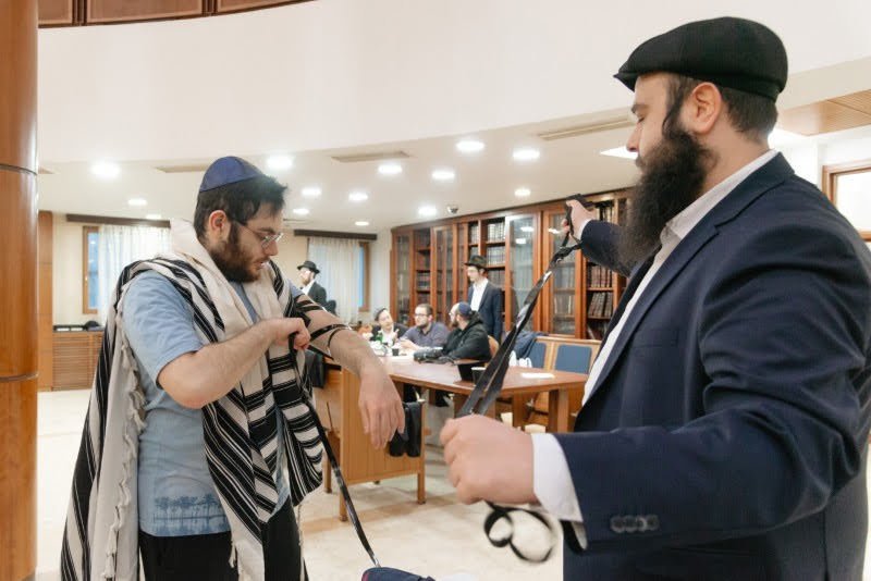 לוי נאזרוב
