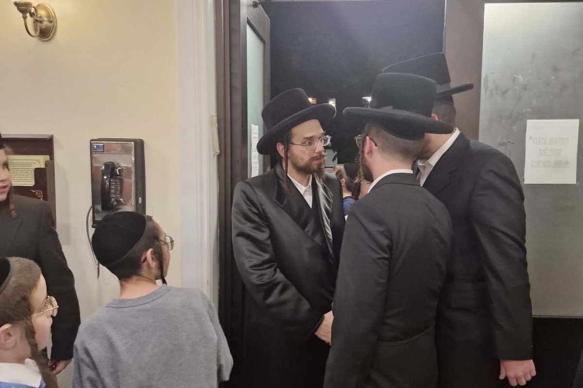 באדיבות המצלם