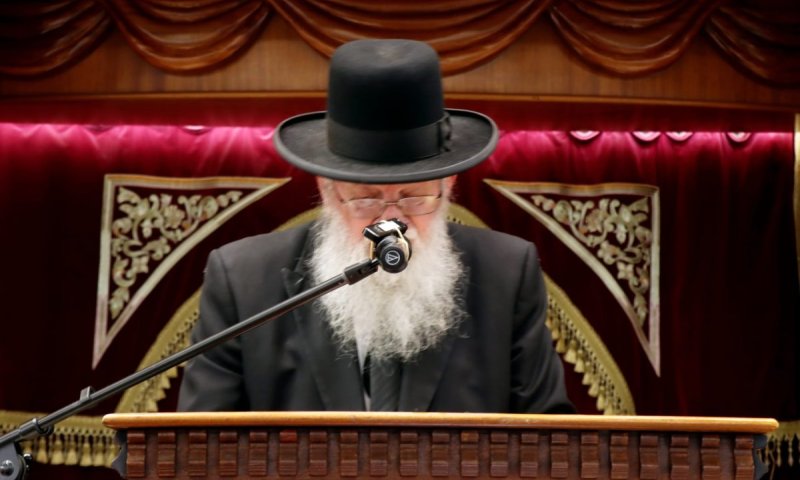 הגר"צ דרבקין בכולל פוניבז': "כל אדם חשוף למבול של אינפורמציה"