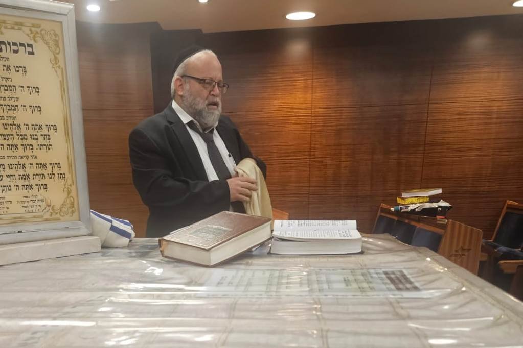 באדיבות המצלם