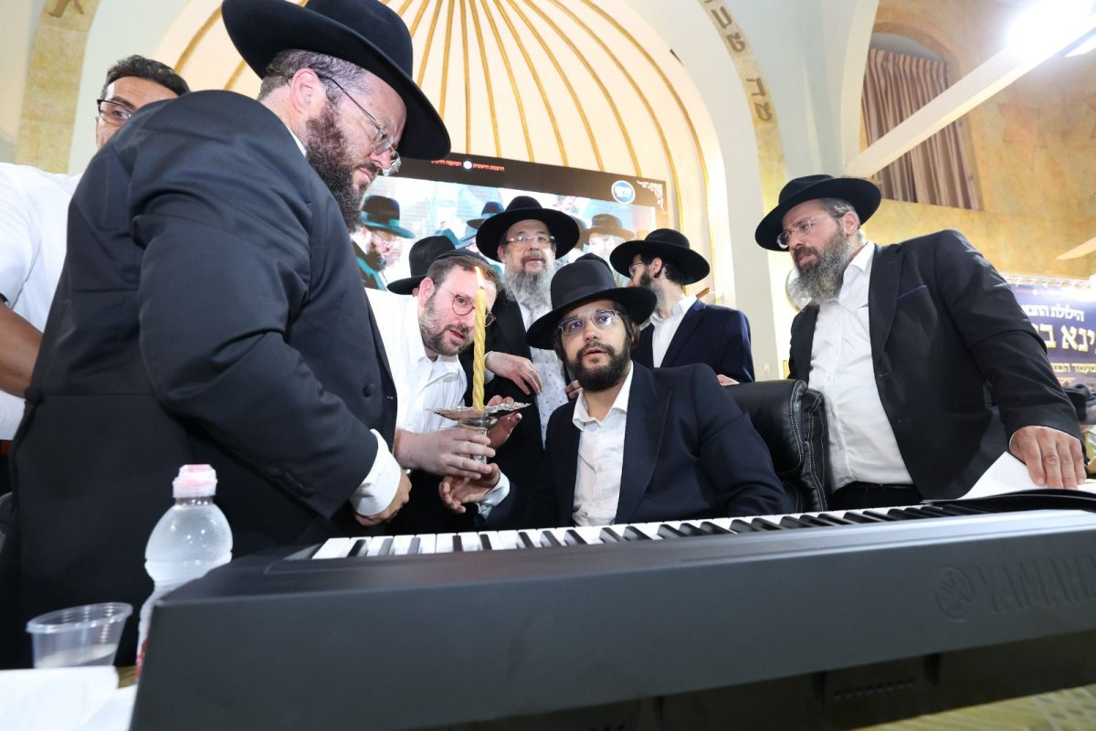 באדיבות המצלם