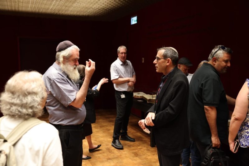 אריאל בראון