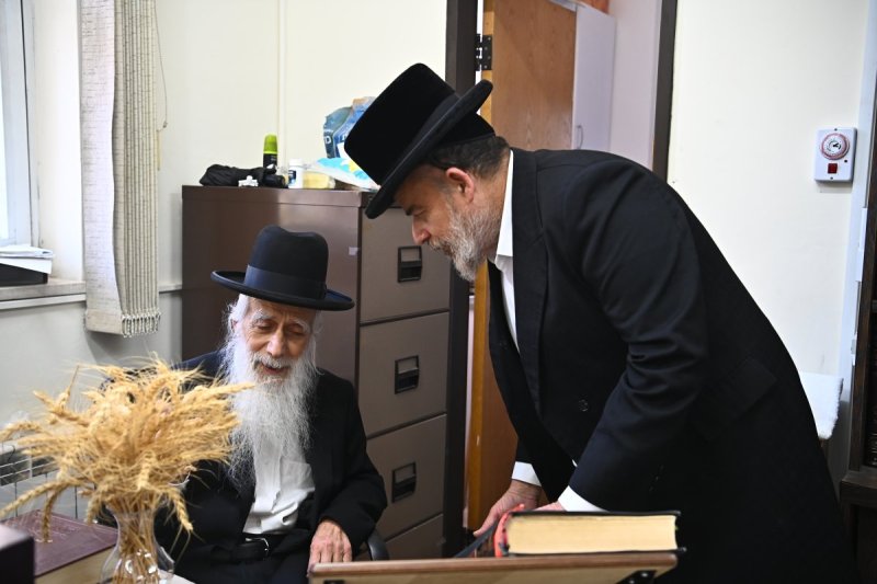 שוקי לרר