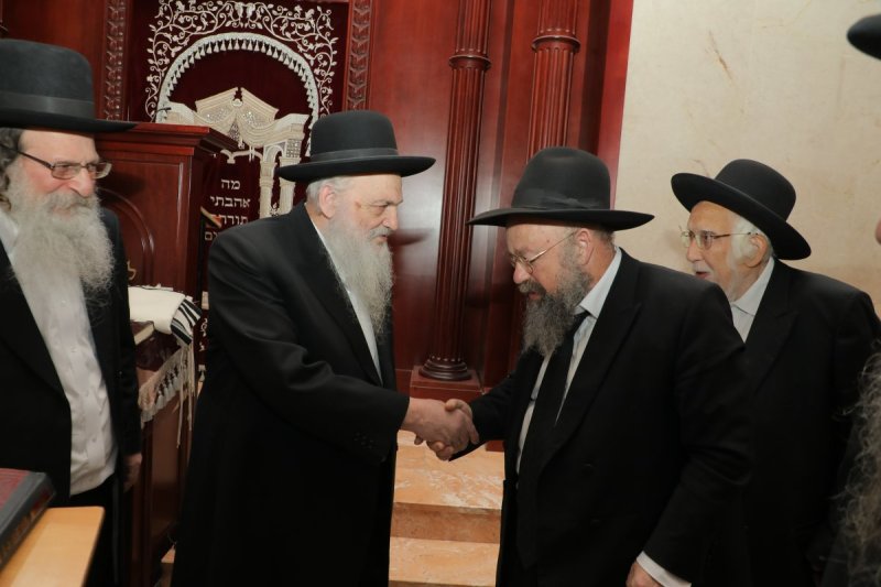 י. בוש
