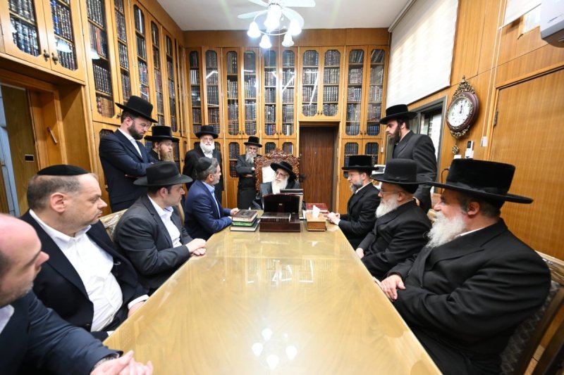 באדיבות המצלם