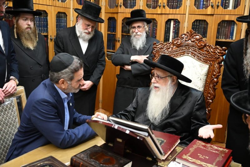 באדיבות המצלם