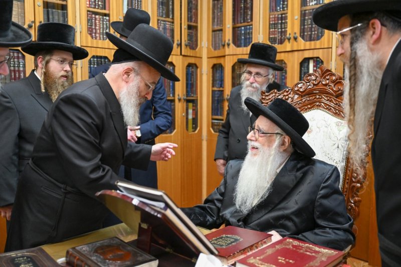 באדיבות המצלם