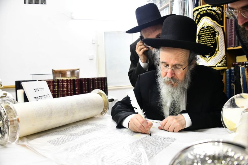 שוקי לרר