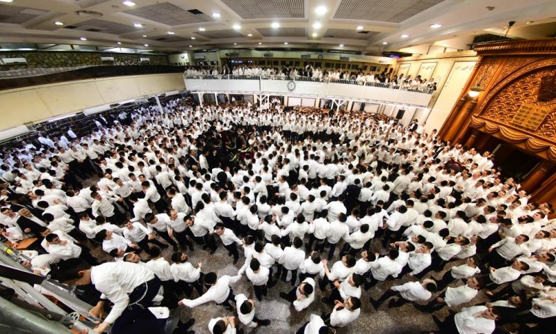 דריכות בעולם התורה עם סיום מבחני הקבלה בישיבת פוניבז'