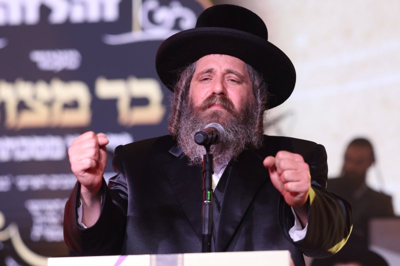 יחצ